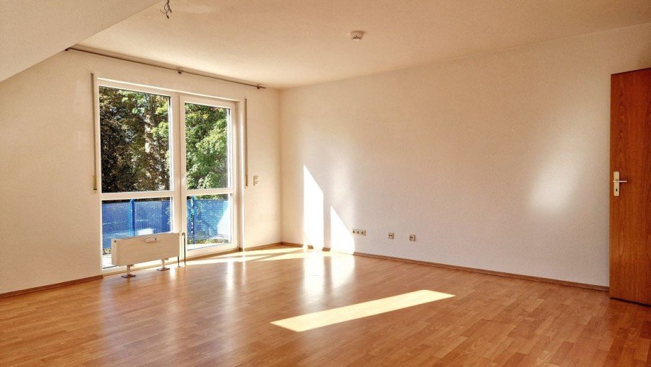 Ger�umiges Dachgeschoss Maisonettewohnung Bannewitz