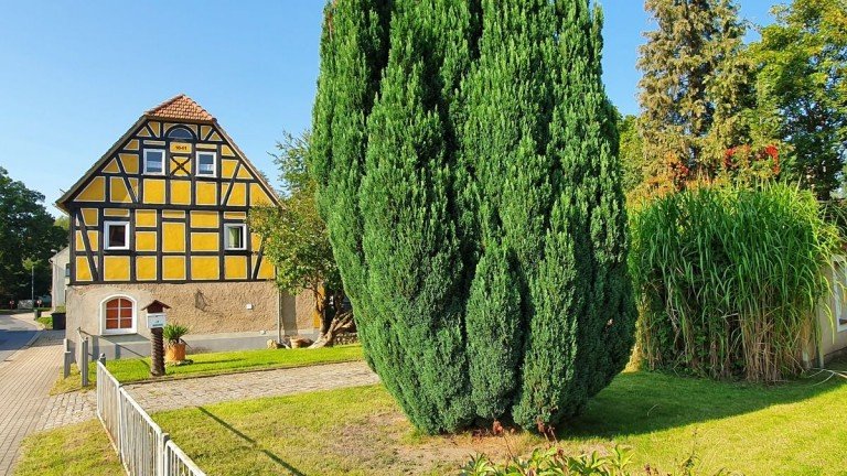 Charmantes Fachwerkhaus Bretnig-Hauswalde Einfamilienhaus Charmantes Fachwerkhaus mit gro�er Garage