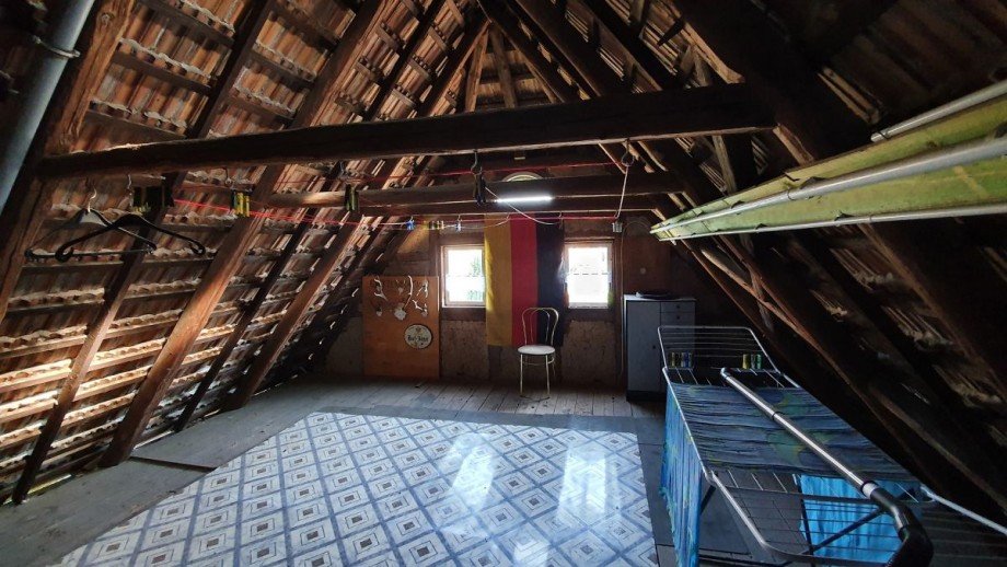 Dachboden ca. 80 m� Einfamilienhaus Bretnig-Hauswalde