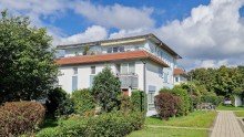 Hausansicht gepflegtes Wohnhaus Wohlf�hl-3-Raum-Gartenwohnung - S�d-West-Ausrichtung und TG-Einzelstellplatz