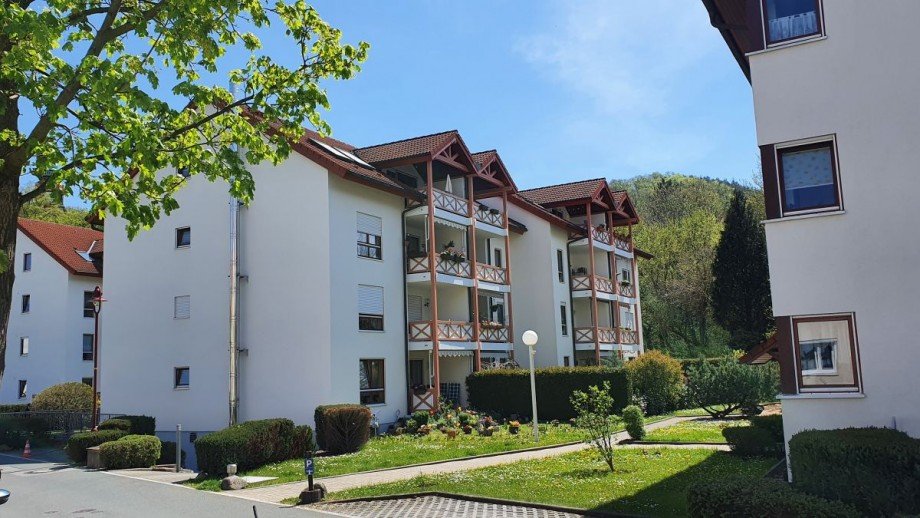 Hausansicht Westseite Terrassenwohnung Freital