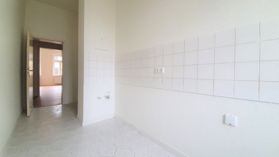 Leicht und kosteng�nstig zu m�blierende K�che Etagenwohnung Dresden